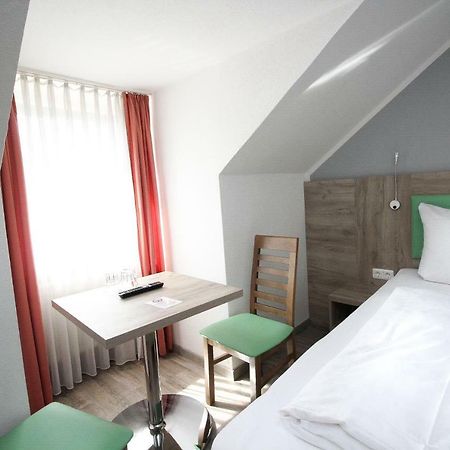 Hotel Pension Koeberl München Exterior foto