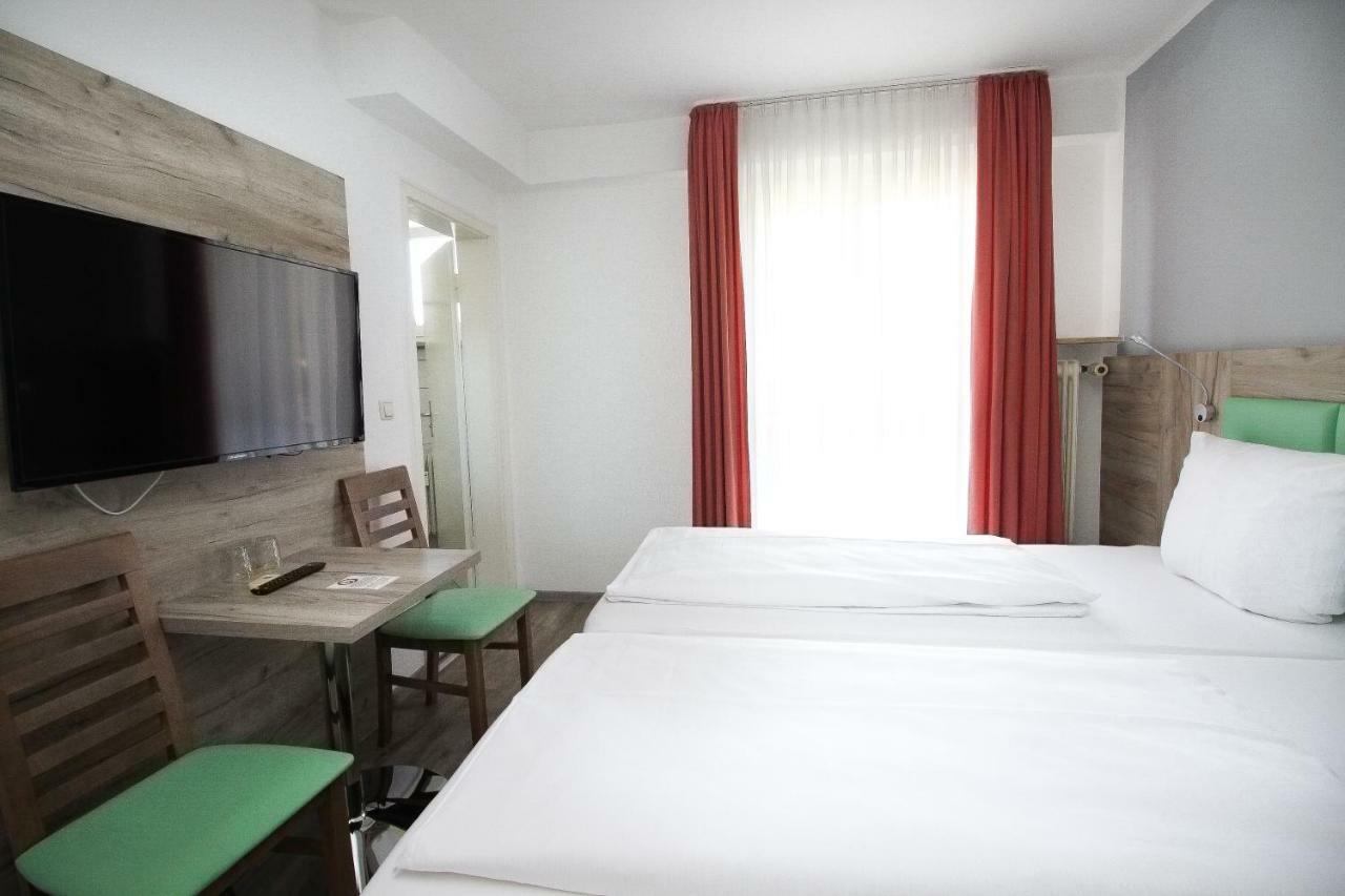 Hotel Pension Koeberl München Exterior foto