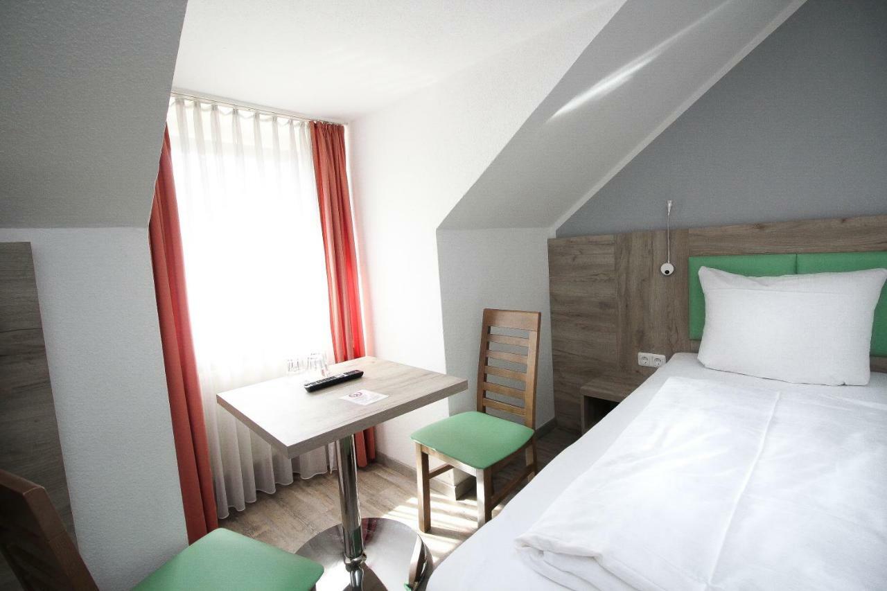 Hotel Pension Koeberl München Exterior foto
